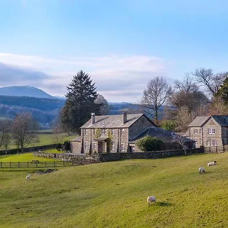 Windermere * Near Sawrey